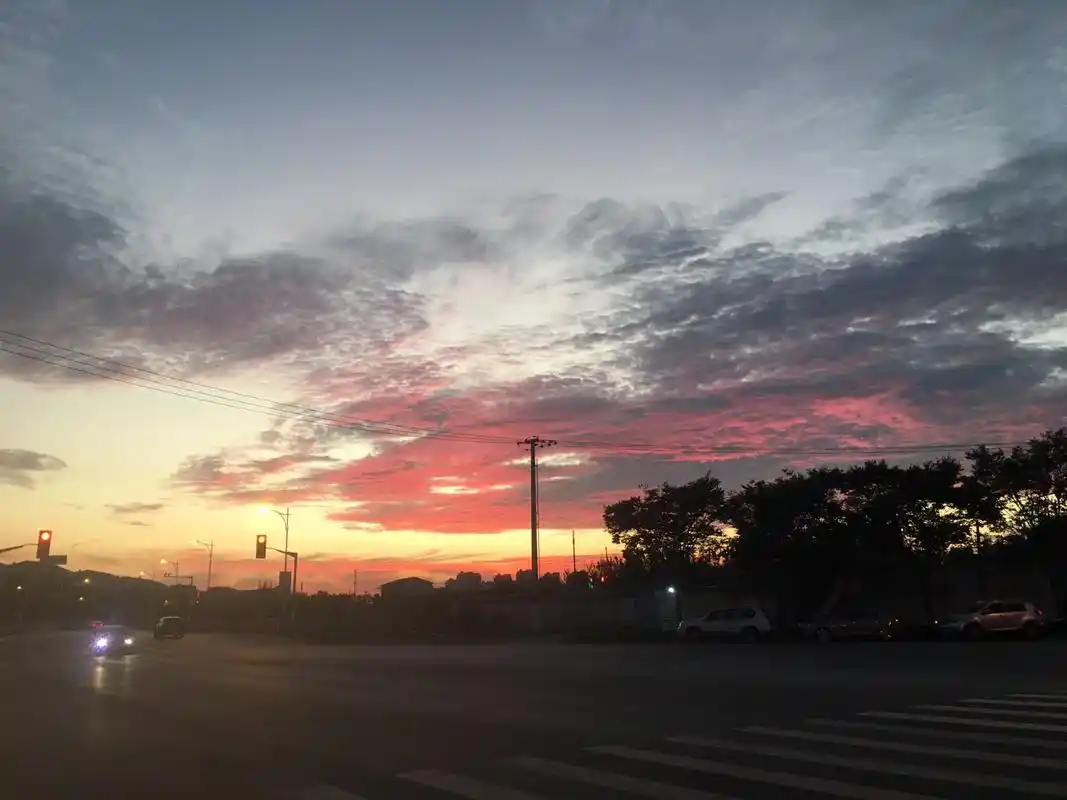 唯美天际 - 回忆过往 - 抖音