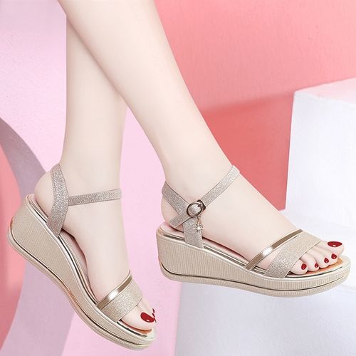 凉鞋坡跟高端裙子真皮夏季新款百搭厚底罗马时装凉鞋