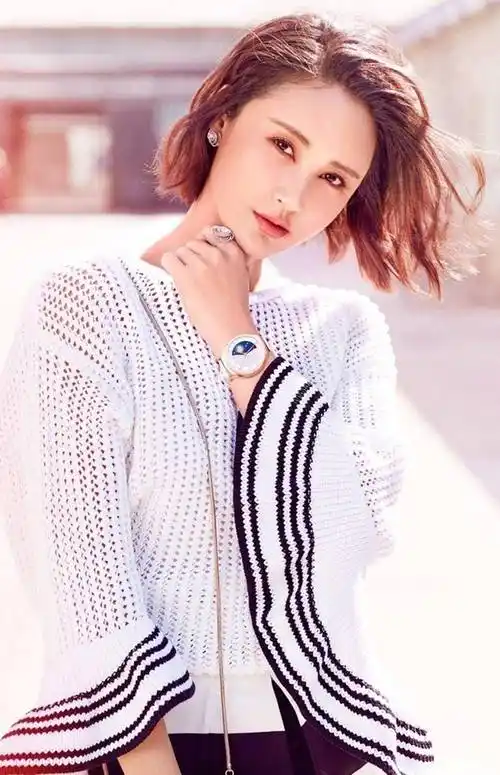 有一种"整容"叫张歆艺分手,前夫杨树鹏一如既往,她却像变个人_母亲