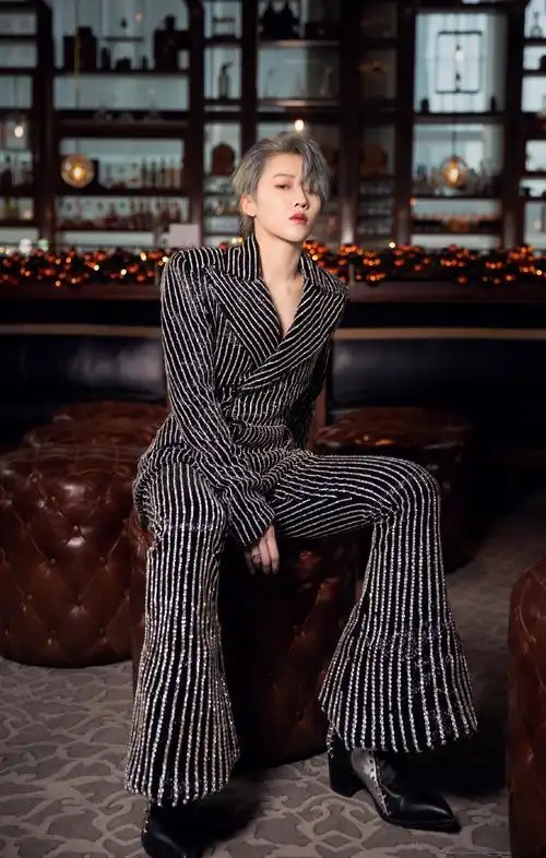 the9刘雨昕钻条纹套装酷美写真图片112