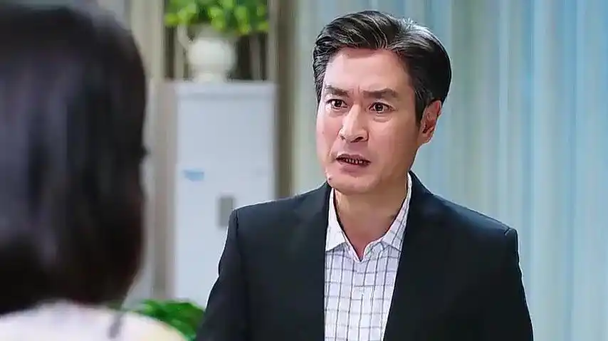 家庭秘密刘子月觉得死去的母亲受到了不公平对待