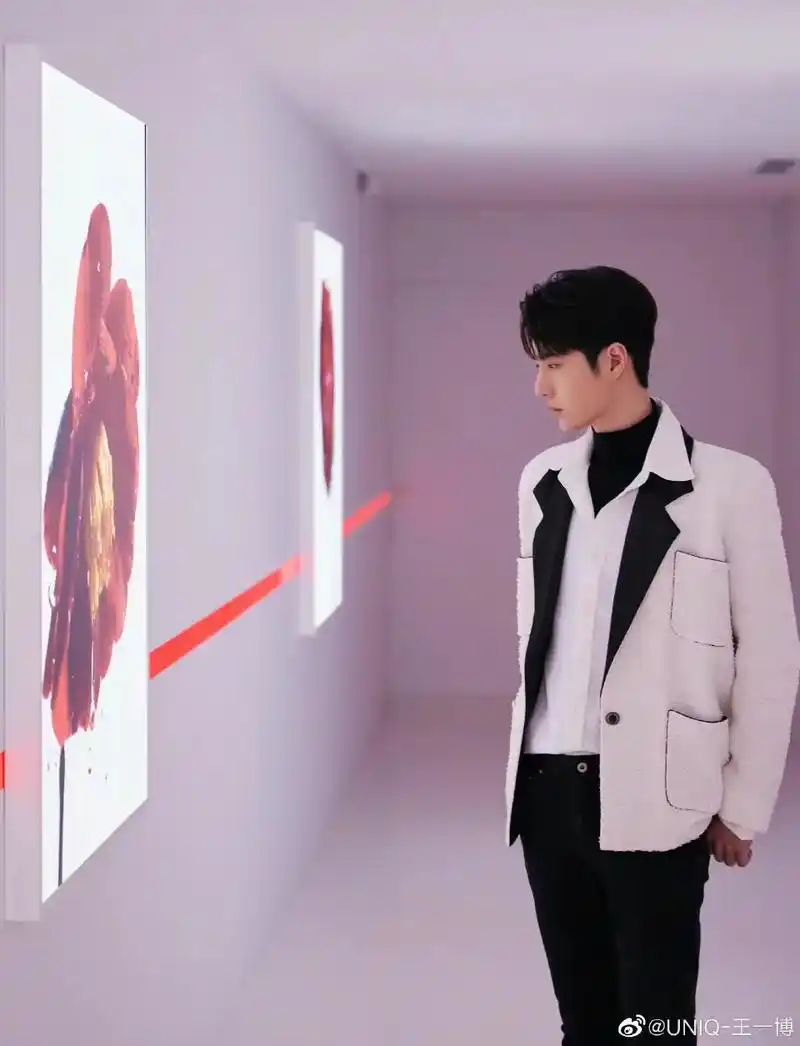 肖战  #王一博  情人节快乐!有你们每天都是情人节 - 抖音