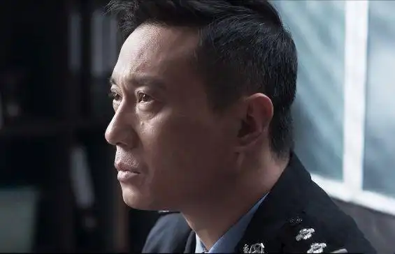 01张秋峰(徐洪浩饰)