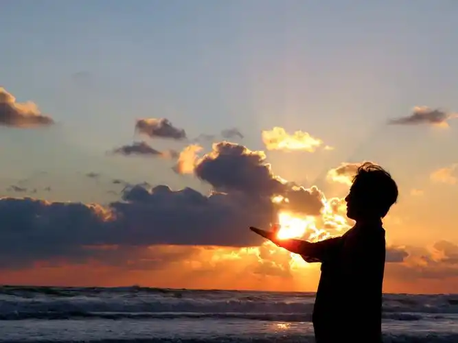 遇见阳光遇见大海