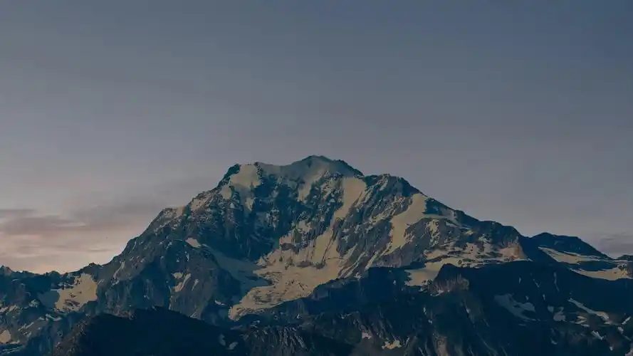 雪山风景高清壁纸