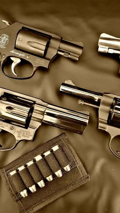 枪,子弹,武器 iphone 壁纸