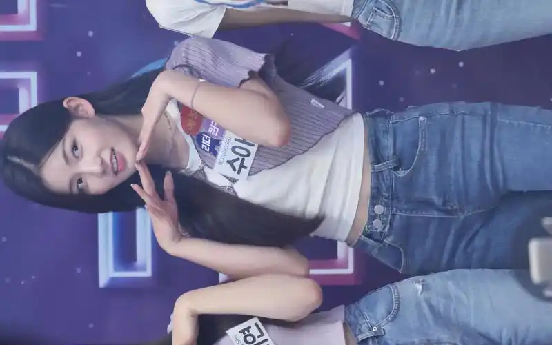 经典牛仔裤美女,韩国财阀的眼光不容忽视啊