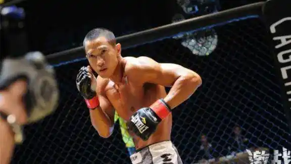 演员的自我修养张家辉居然练了一身肌肉来拍电影