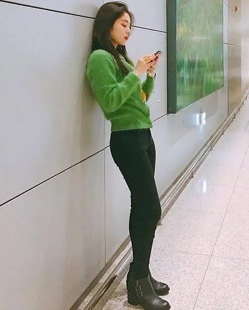 裴珠泫的身材比例