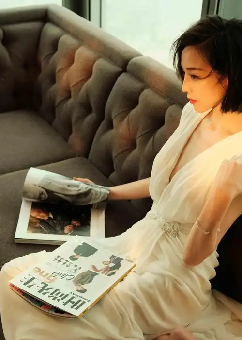 张钧甯优雅大气写真