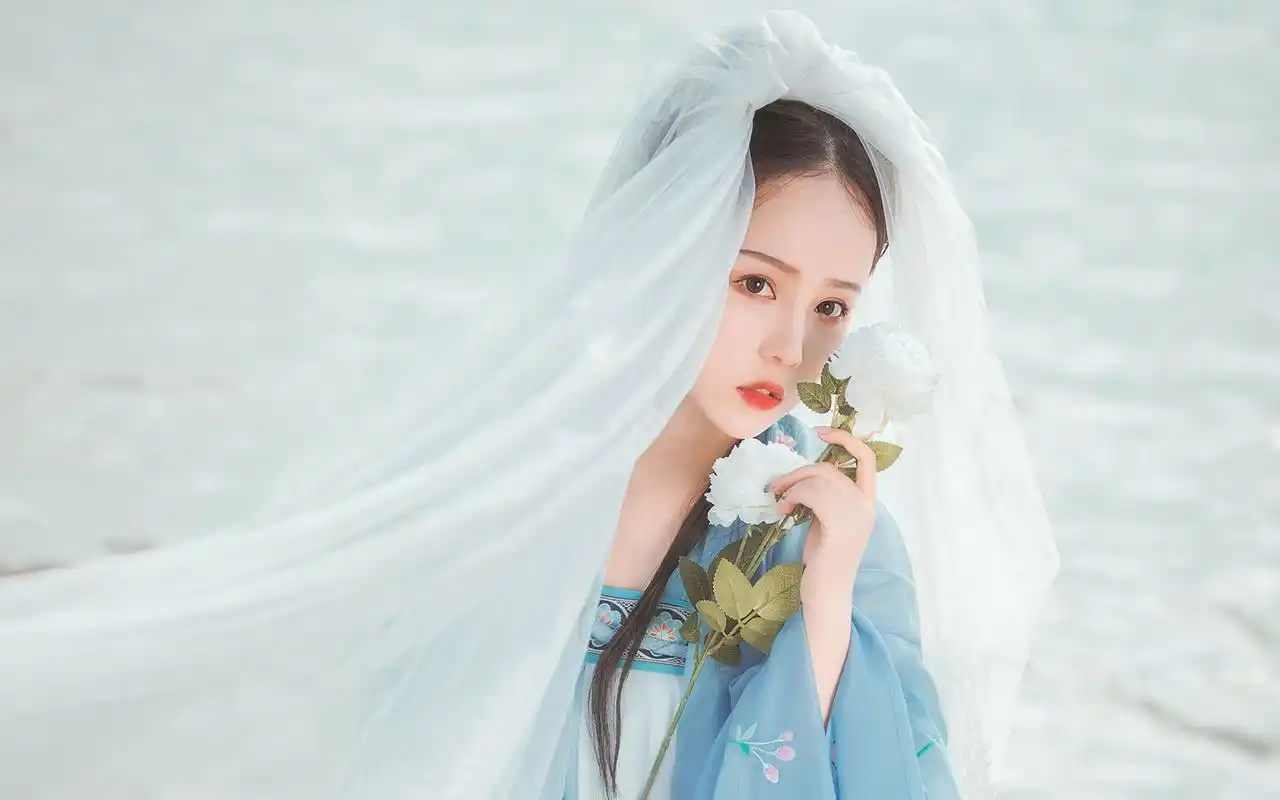 唯美古装美女仙气写真高清桌面壁纸