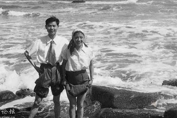 杨秉荪和巫漪丽为什么不复婚 是最让然难过的一对