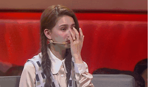 了不起的孩子gif哭泣gif抹眼泪gif昆凌gif综艺gif美女gif表情包gif