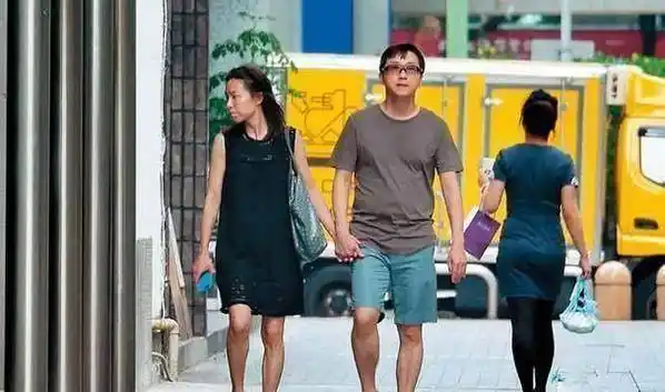 原创57岁再度当爸再度寻找到爱情的庾澄庆秀恩爱的频率有点高