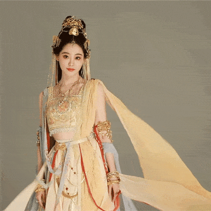 最新内娱美女大放送,她因为变美被造谣?_张予曦_美貌_古装戏