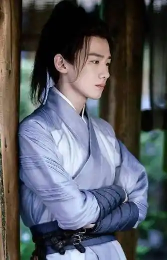 你心中有望超越"天涯四美"的古装男神是谁?_top_造型_邓伦