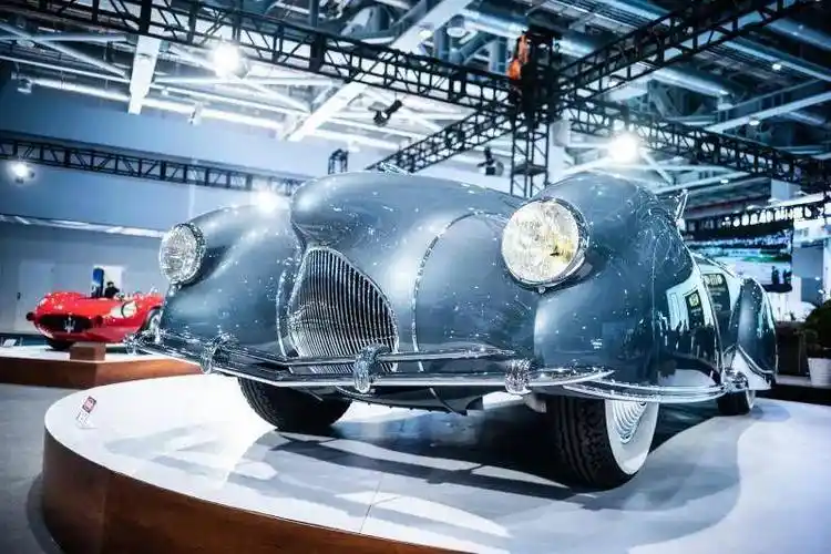 进博会汽车馆探秘,这些车,车展上可看不到_搜狐汽车_搜狐网