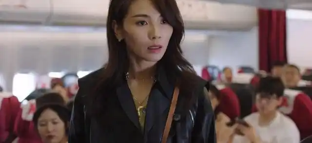 正午阳光大火的电视剧《开端》也有刘涛的身影,如今刘涛主演的电视剧