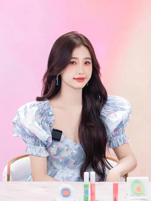 霓虹甜心虞书欣