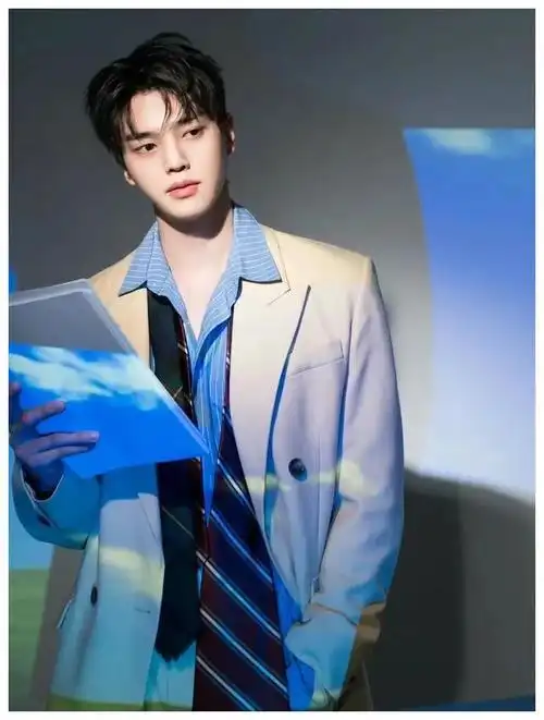 白皙|男神|宋朝|宋仲基_网易订阅