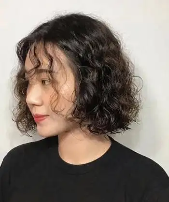 2023冬季流行短发烫发发型每一款都那么的时髦_烫发_女生发型大全