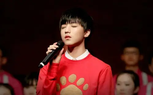 【王俊凯】重庆八中新年音乐会 男主角式入场