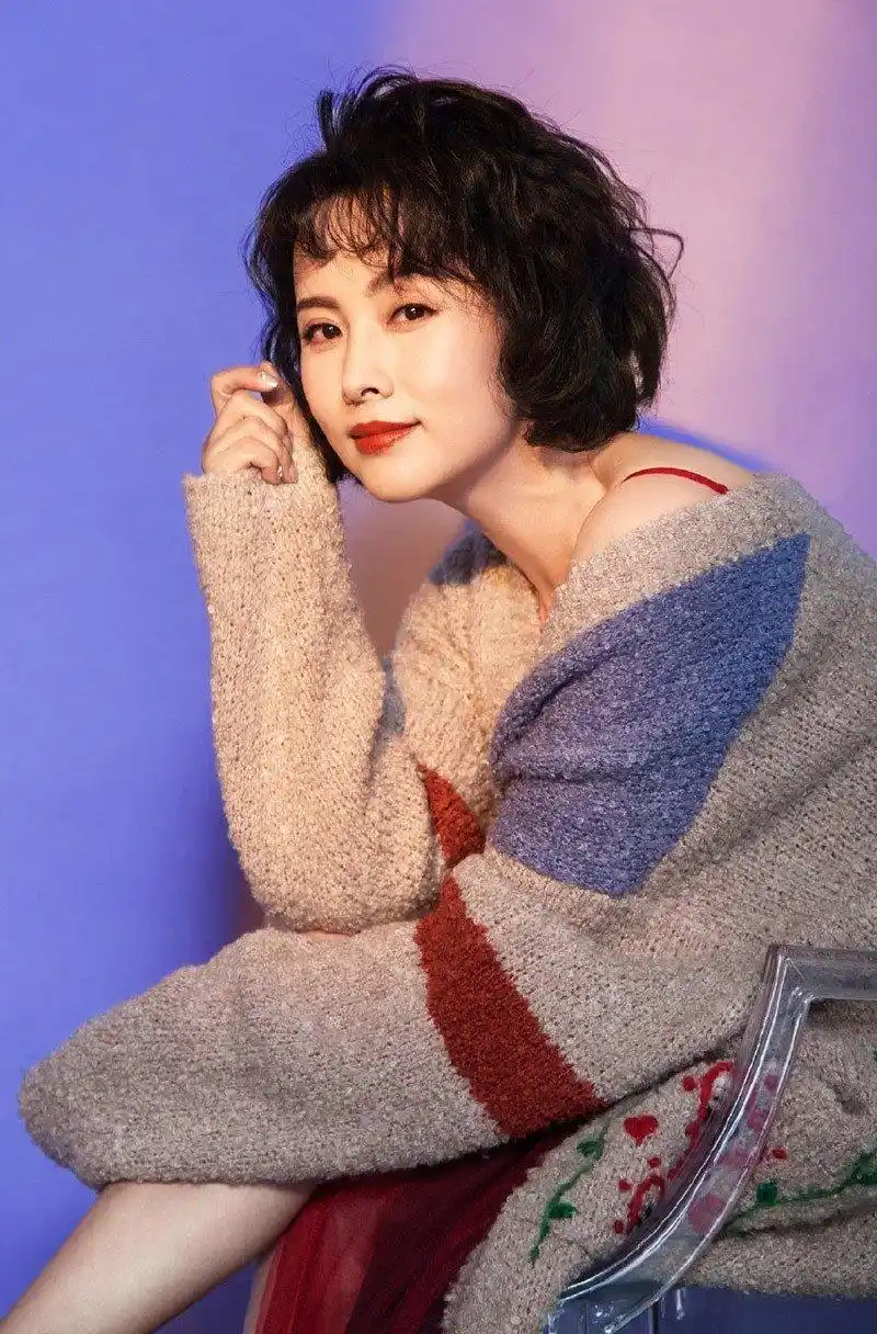 精美图集|杨明娜气质优雅,明艳动人