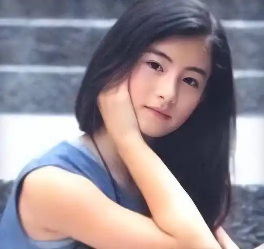 隐瞒了我们8年,谢贤被迫坦言:要不是因为这,王菲早嫁谢霆锋了