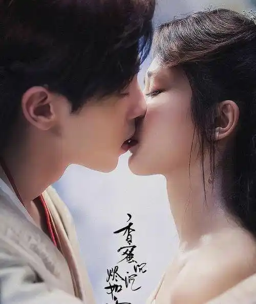 原创杨紫邓伦被传有望再度合体杨紫发文似在回应能等来香蜜夫妇的春天