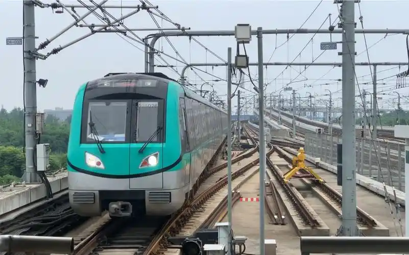 南京地铁机场线s1翔宇路南进站