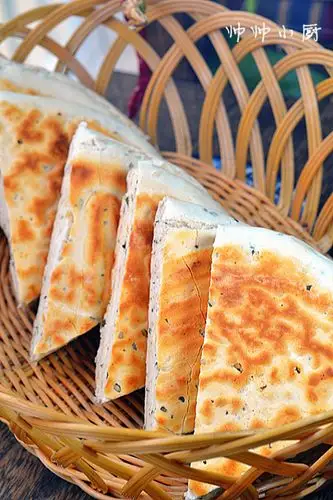 老陕最爱的"馍"【陕西锅盔】_陕西锅盔_帅帅小厨的日志_美食天下