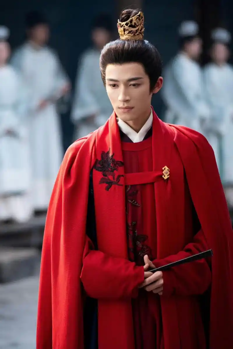 一袭古装红衣成就封神时刻,明星们的古风红衣造型谁更惊艳,谁和红色的