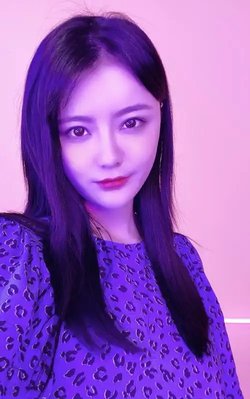 女团sing边丽的图集