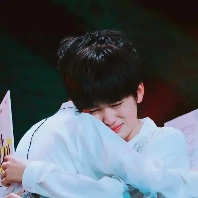 97希望下次哭 是因为你考上了97 #时代少年团宋亚轩 #宋 - 抖音