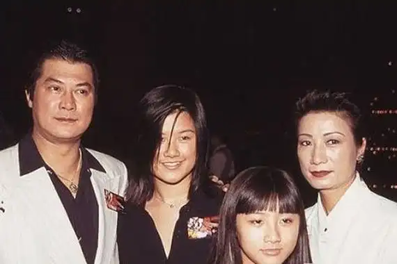 邓光荣个人感情经历简介邓光荣是蓝洁瑛事件的大佬之一吗