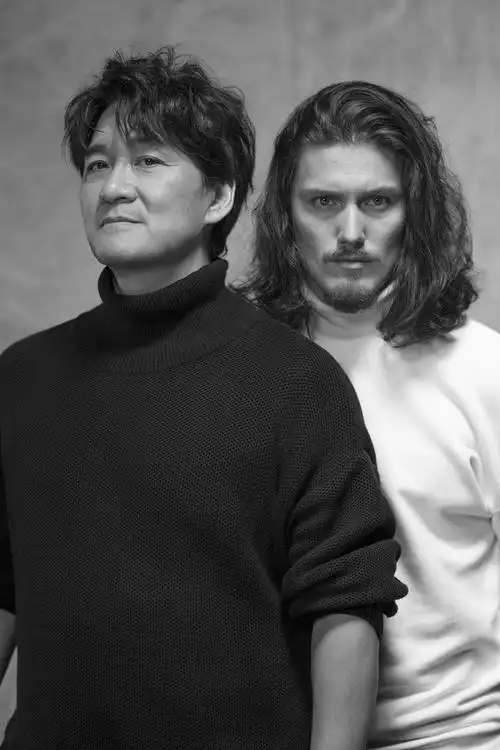 周华健与周厚安最新写真