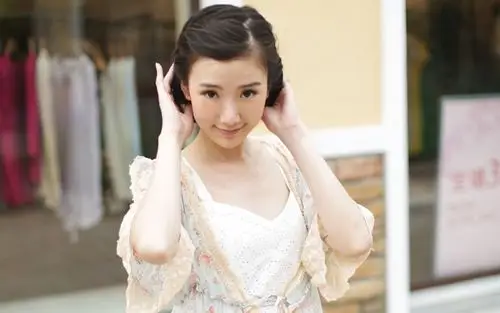 毛晓彤写真图片-自制1536x2048壁纸.高清大图-明星写真馆n63.com