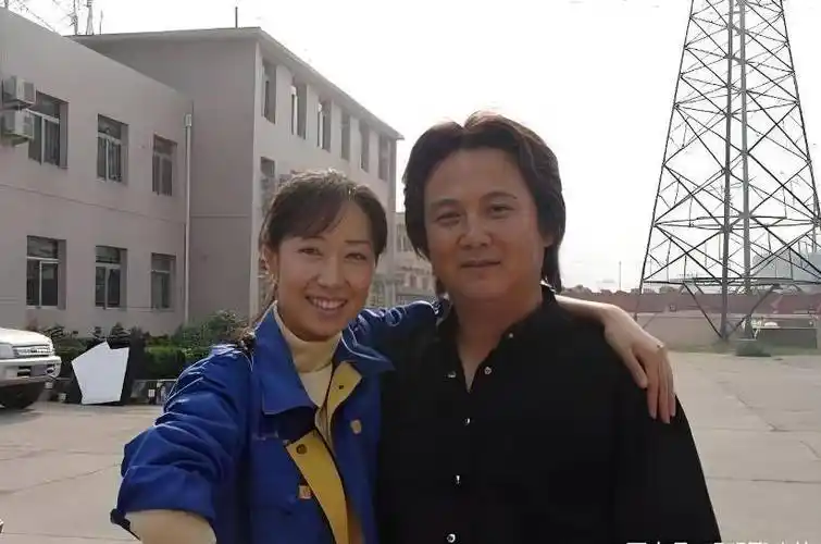 刘敏涛:我嫁入豪门7年贤妻良母,离婚当天老公的话我至今难忘!