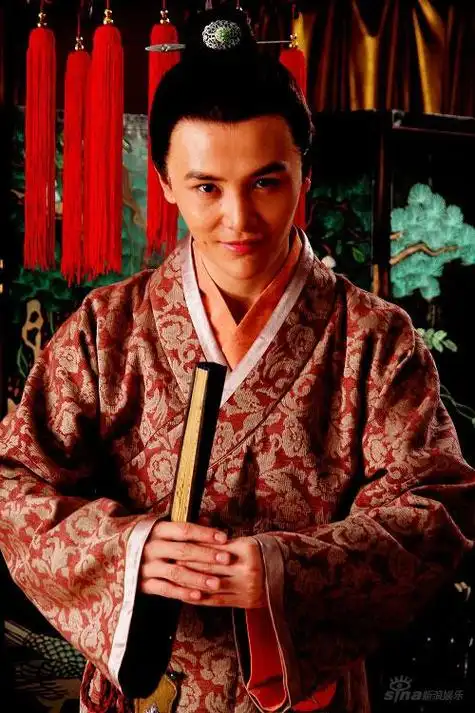 《投名状》,热播剧《恰同学少年》等剧中有精彩表现的青年演员孙坚,给