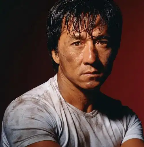 成龙jackie chan的图片