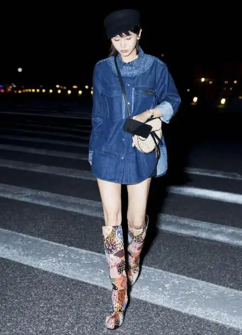 王子文个子小却很敢穿衬衫搭配超短裤狂秀好身材这腿好不真实