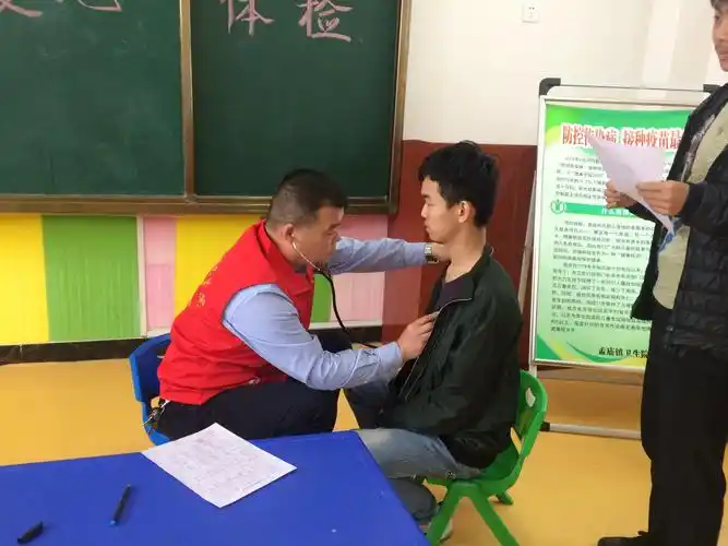 漯河市郾城区特殊教育学校六年级学生邹飞利的校园生活