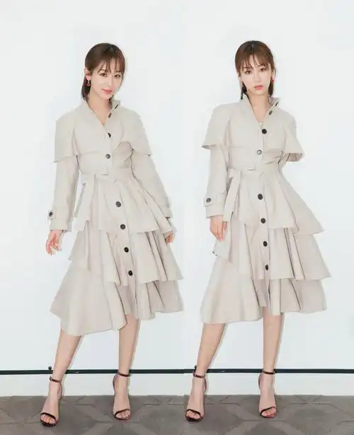 杨紫穿风衣气质迷人被工作室调侃单身和饭量