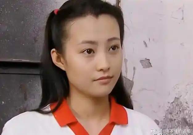 本以为关之琳的"十三姨"足够惊艳,没想到23岁郝蕾灵动更胜一筹