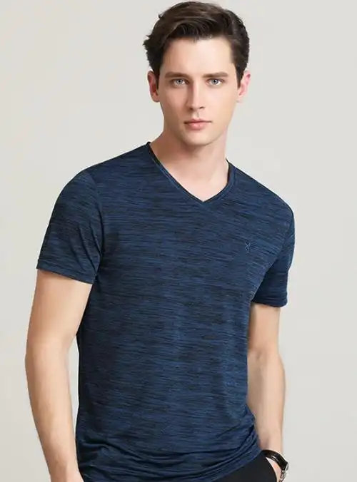 韩版潮流青年修身短袖上衣_短袖/t恤_夏装_精品男装_服装_佰思云商城