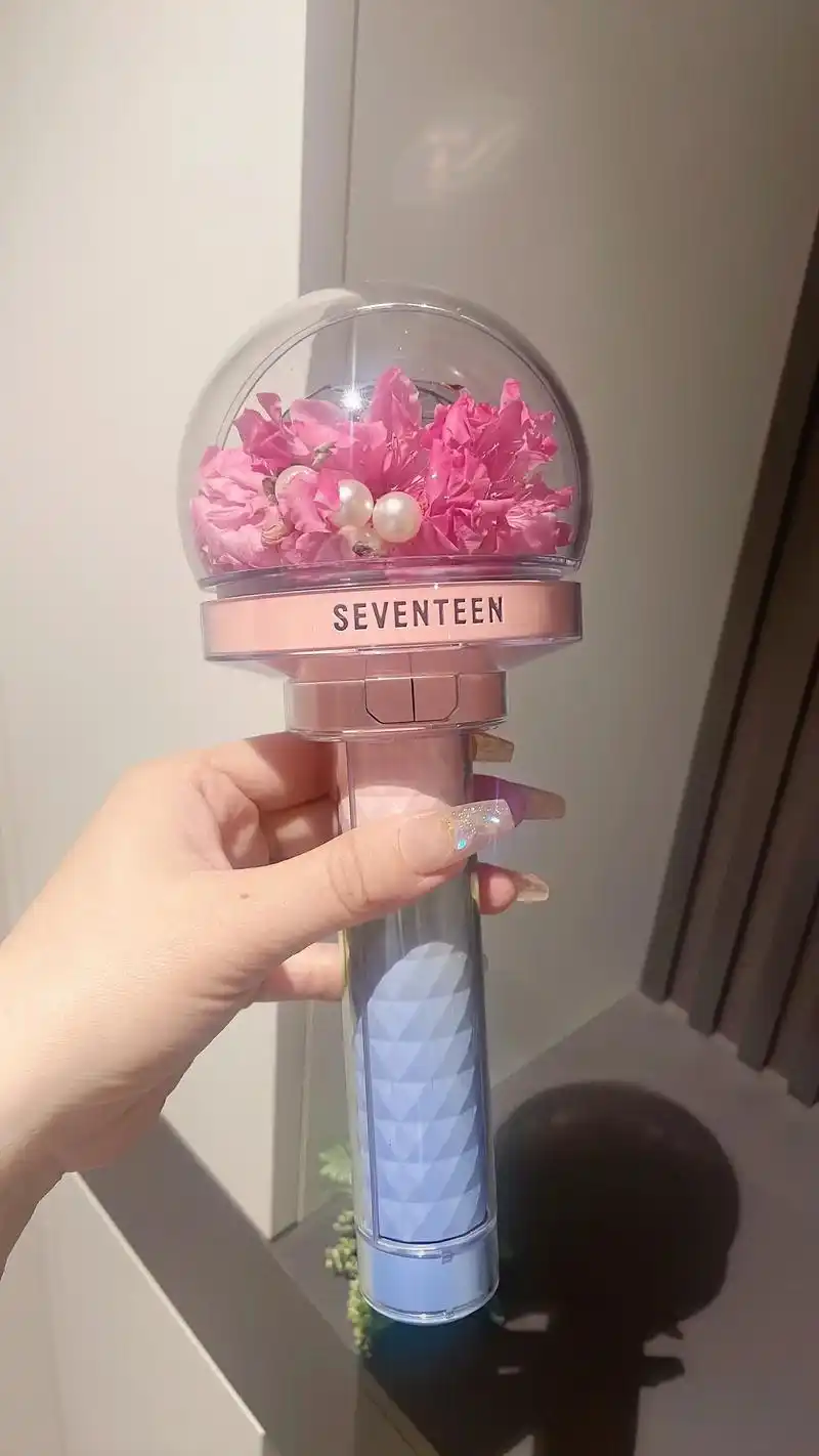 到底哪种配色才配得上应援色?克拉棒第二弹 小姐妹们太给力了  - 抖音