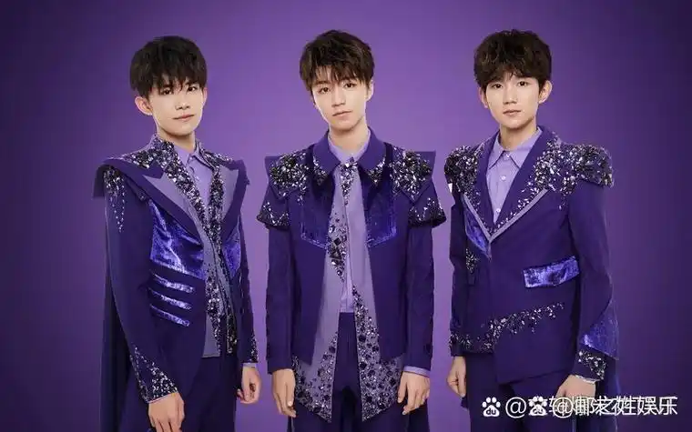 tfboys合体啦!十周年快乐!
