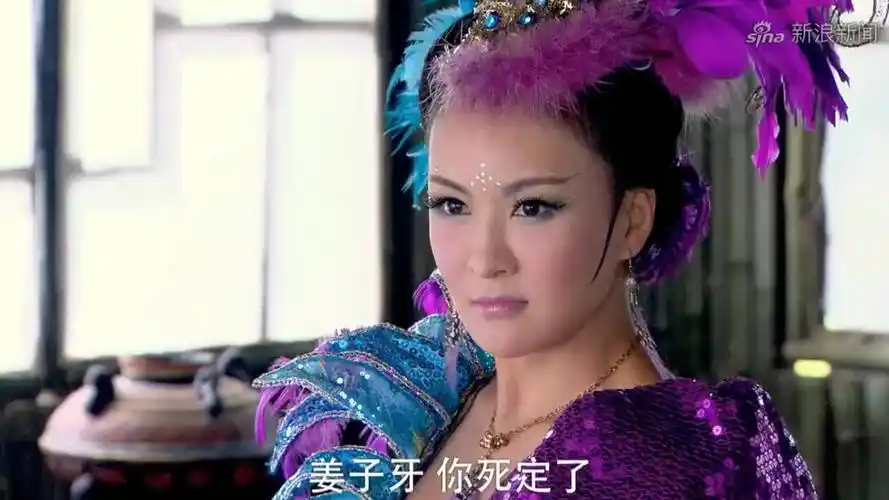 封神英雄榜:哪吒变出三头六臂,打退申公豹与玉磬