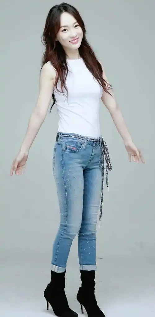 霍思燕高清魅力写真,楚楚动人!__财经头条