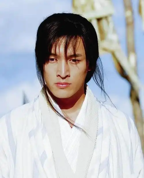 当年要是他来演,这版《神雕侠侣》绝对大爆特爆,可见,成功选角对一部